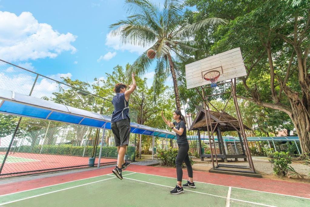 Cozy Pool And Seaview Glory Beach Resort 2 Bedrooms B Block Port Dickson Eksteriør bilde