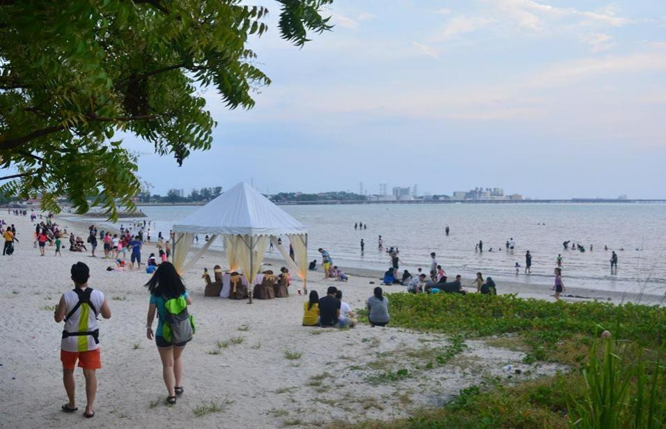 Cozy Pool And Seaview Glory Beach Resort 2 Bedrooms B Block Port Dickson Eksteriør bilde