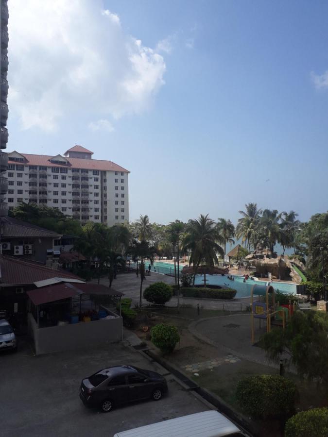 Cozy Pool And Seaview Glory Beach Resort 2 Bedrooms B Block Port Dickson Eksteriør bilde